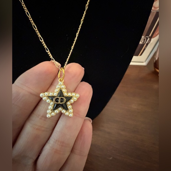 Christian Dior Zipper Pull Star Pendant Necklaces/ branded Dior pouch - Picture 2 of 9